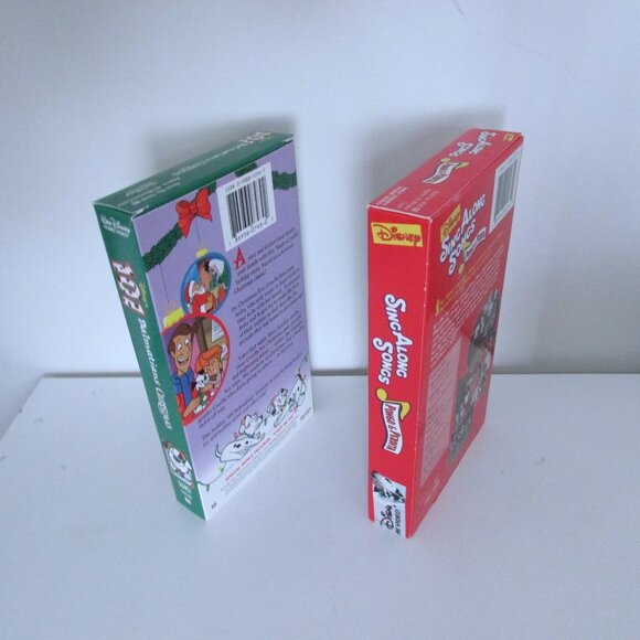 VHS Tapes - 101 Dalmatians Christmas & Dalmatians Sing Along - Picture 5 of 7